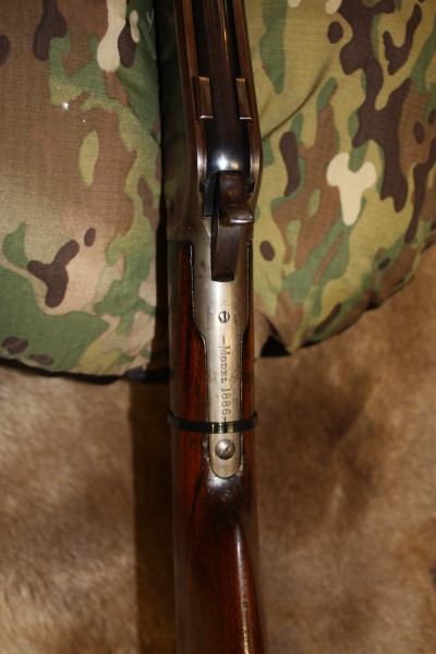 Winchester_Model_1886_Rifle_04